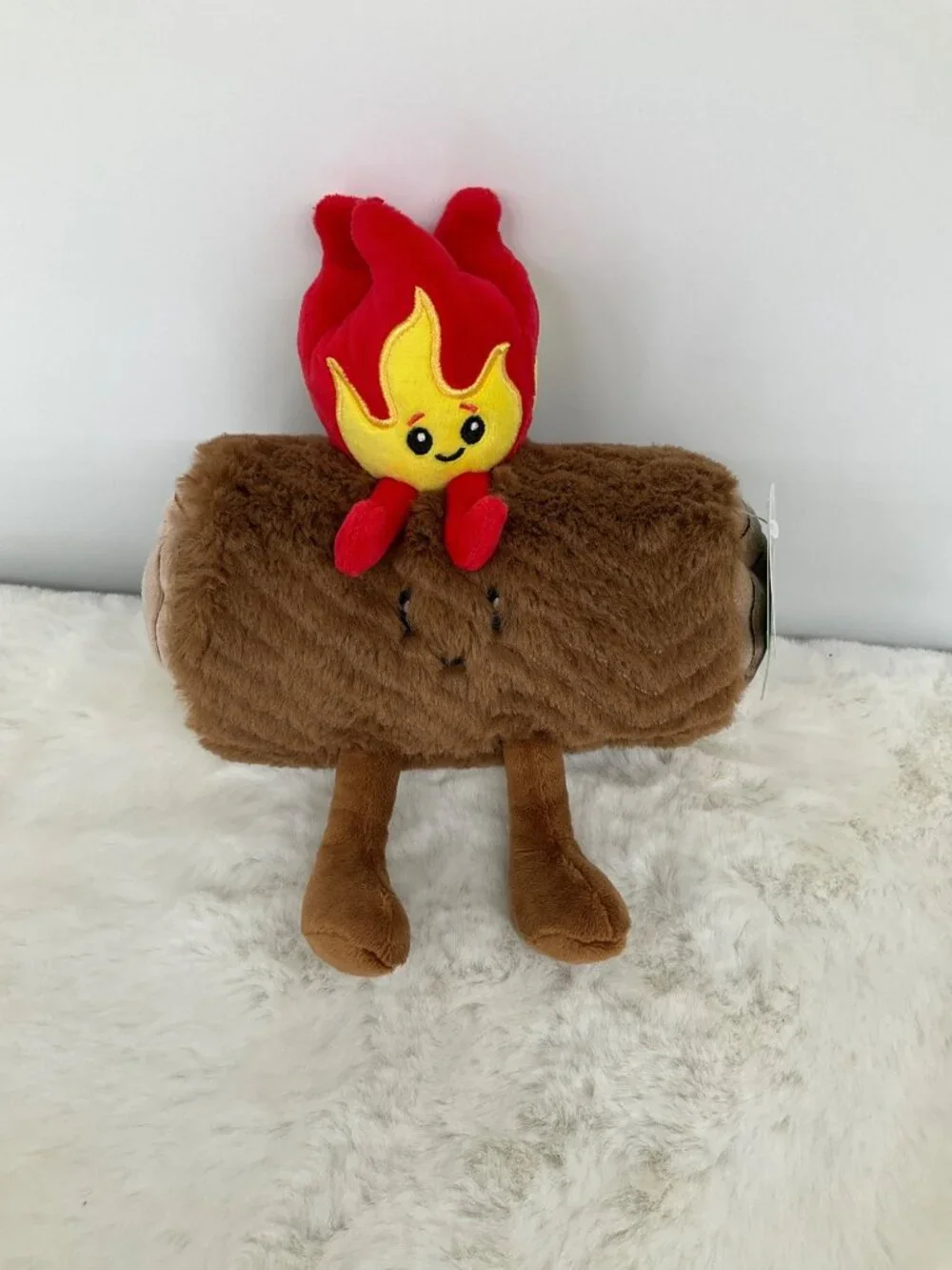 Gigglescape Christmas Yuletide Fire Log 7